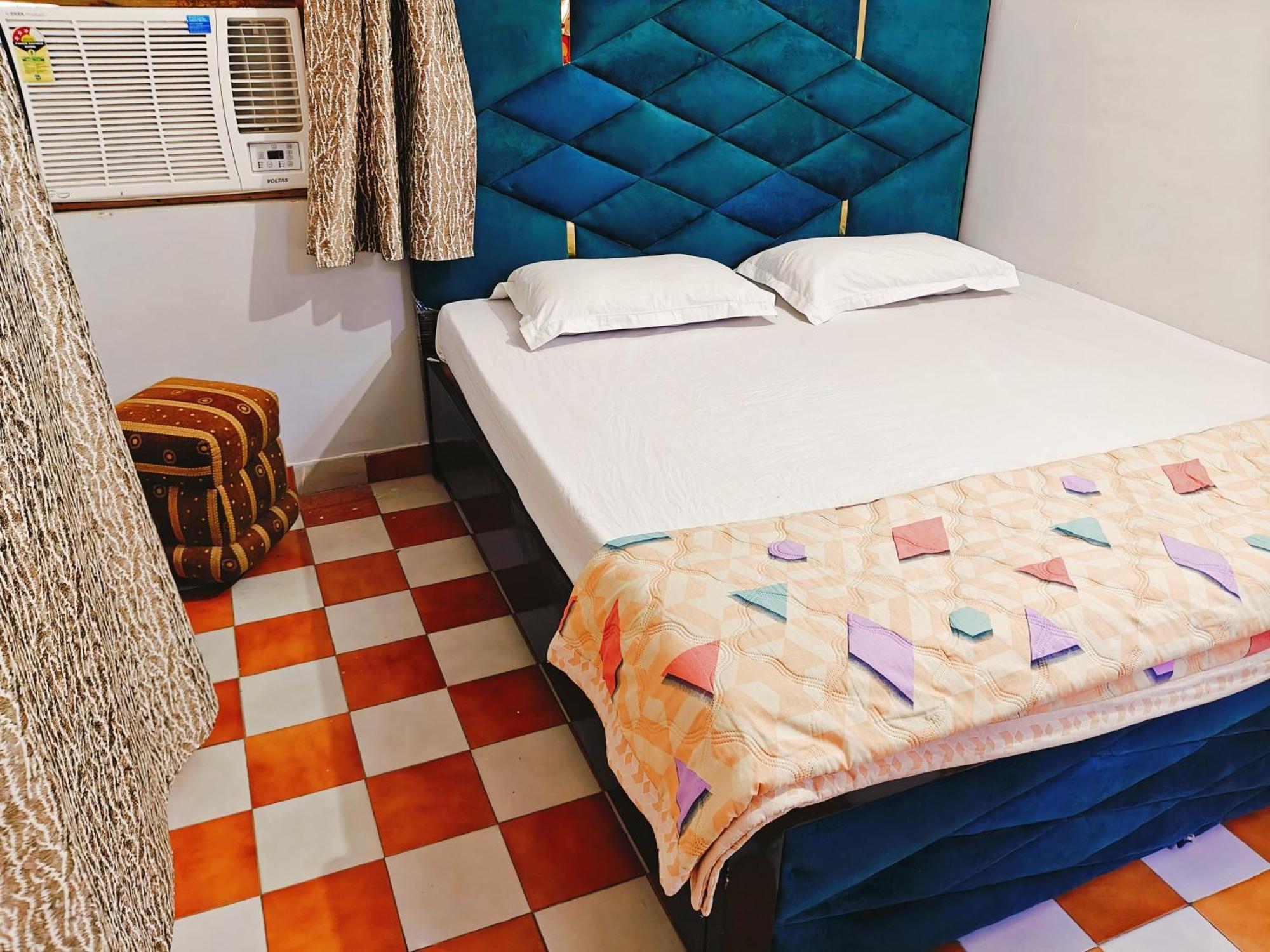 Kiara Home Stays Varanasi Exterior foto